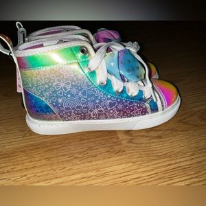 Girls Jojo Siwa Sneakers Size 1 New